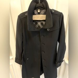 Burberry Rushfield Black Wool Blend Belted Single-Breasted Coat size 8.